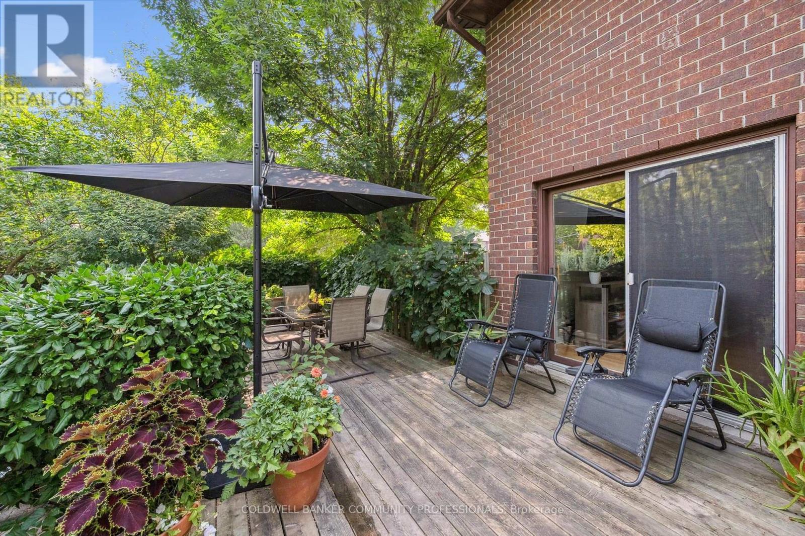 1 Thornhill Drive, Guelph, Ontario  N1H 7Z6 - Photo 38 - X12460228