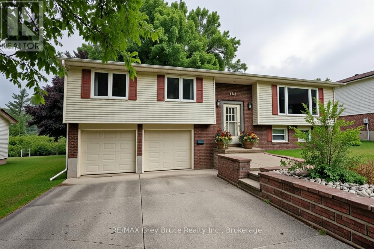 260 8TH A AVENUE E, Owen Sound, Ontario