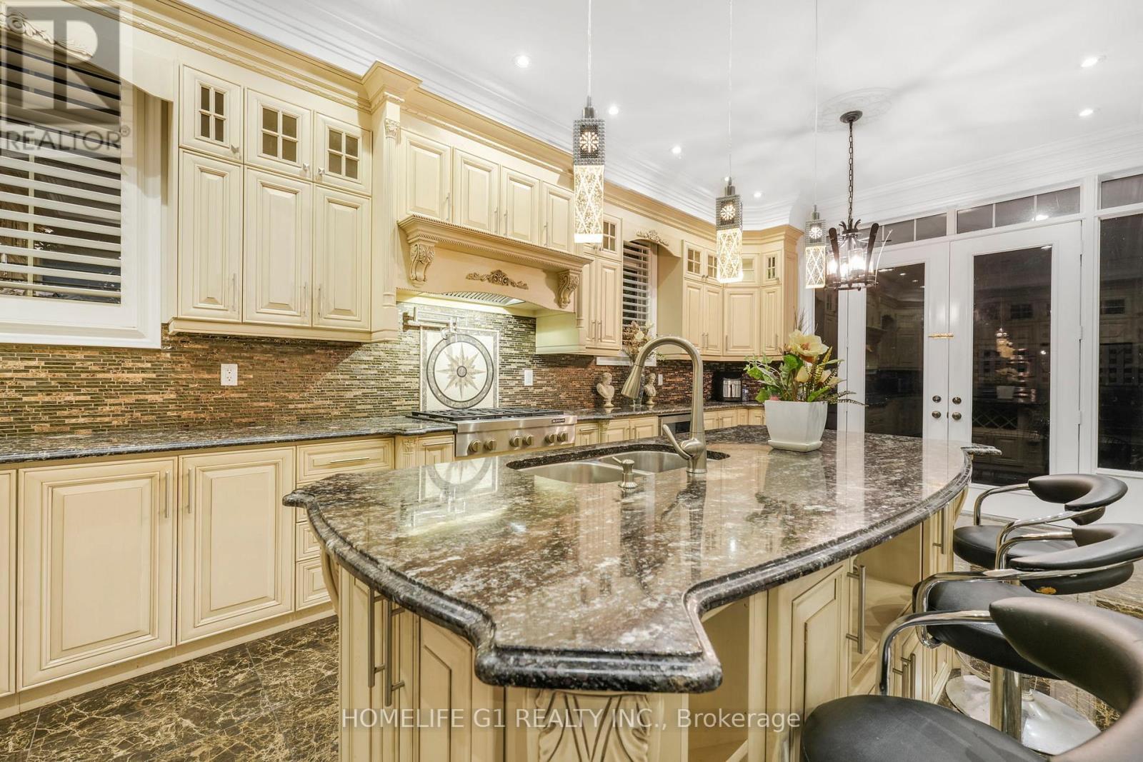 197 Gar Lehman Drive, Whitchurch-Stouffville, Ontario  L4A 0H8 - Photo 15 - N12458912