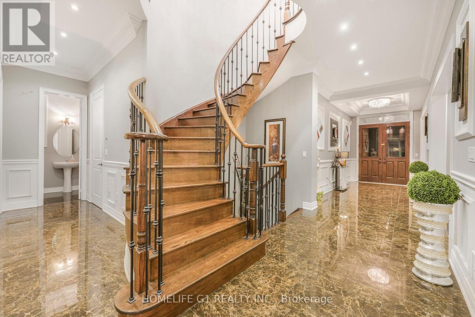 197 Gar Lehman Drive, Whitchurch-Stouffville, Ontario  L4A 0H8 - Photo 21 - N12458912