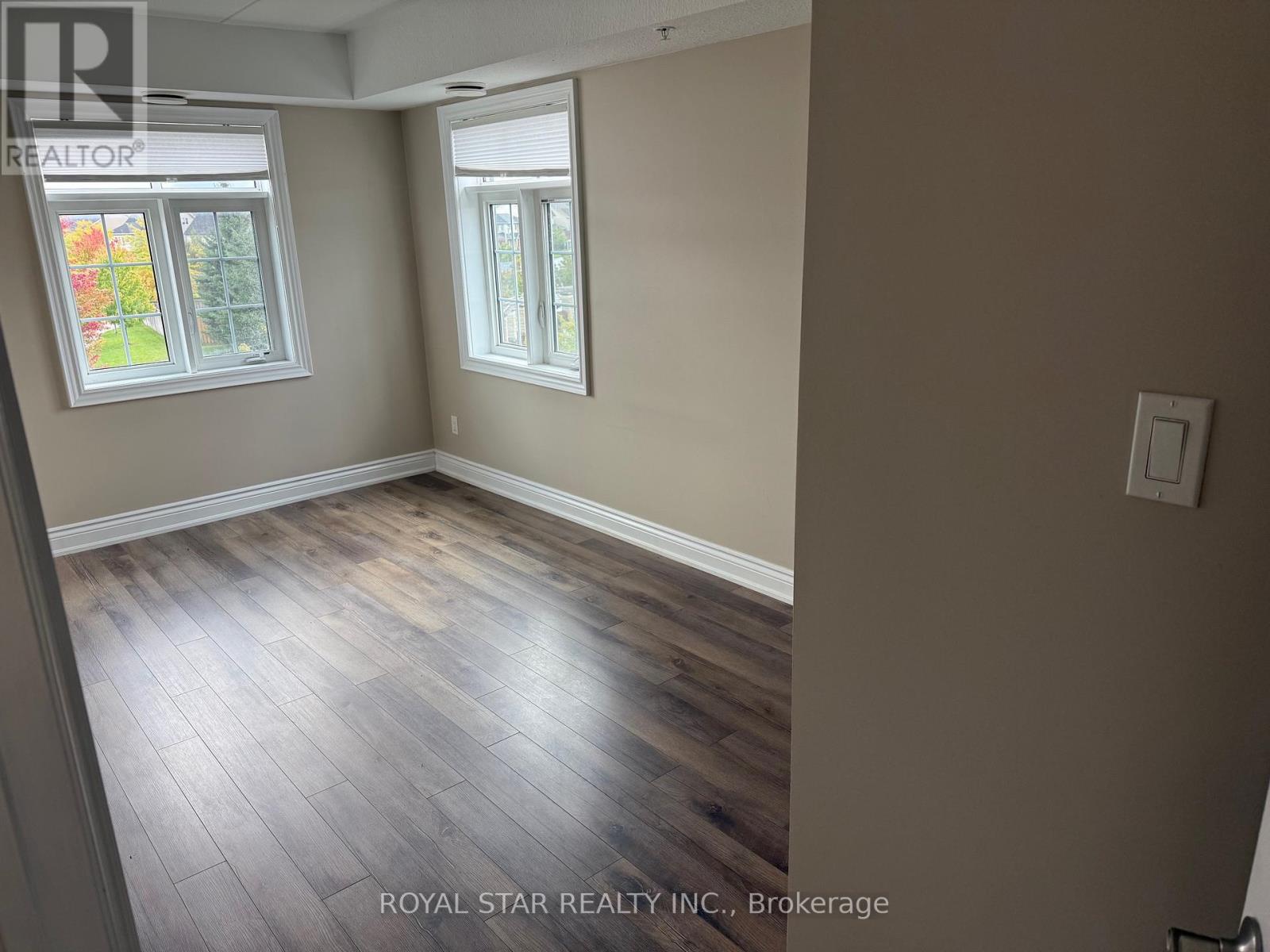 301 - 64 Frederick Drive, Guelph, Ontario  N1L 0P3 - Photo 7 - X12452708