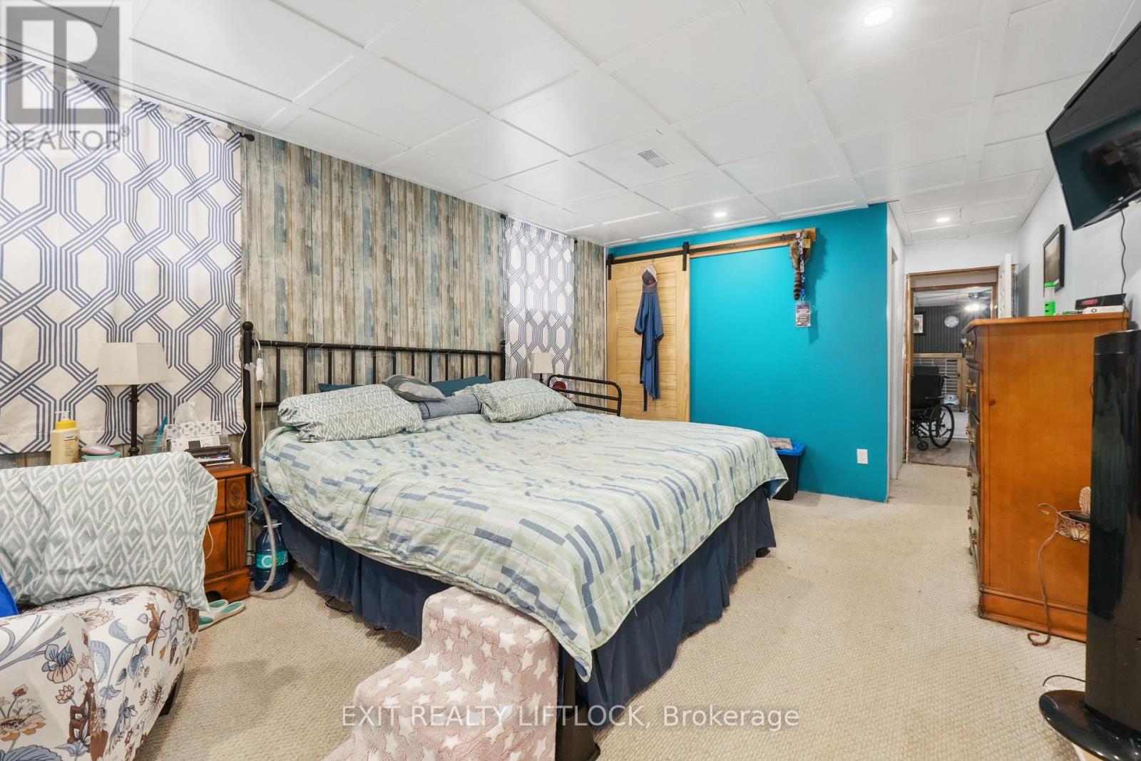 1688 Tara Road, Selwyn, Ontario  K0L 1T0 - Photo 15 - X12456464