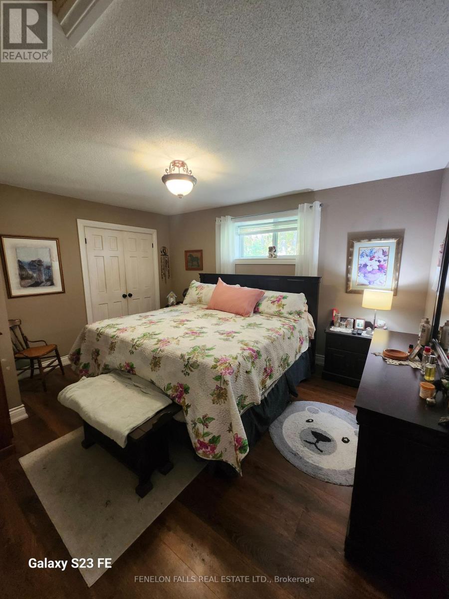 197 County Road 8 Road, Kawartha Lakes, Ontario  K0M 1N0 - Photo 12 - X12459643
