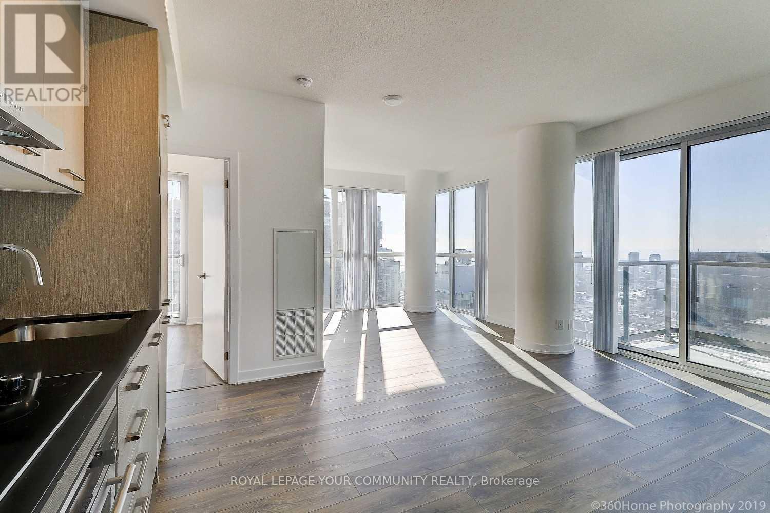 4202 - 87 Peter Street, Toronto, Ontario  M5V 2G4 - Photo 3 - C12451259