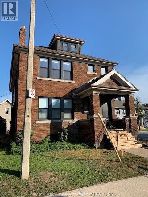 MLS# 25026006: 1496/1498 GILES East Unit# UPPER, Windsor, Canada