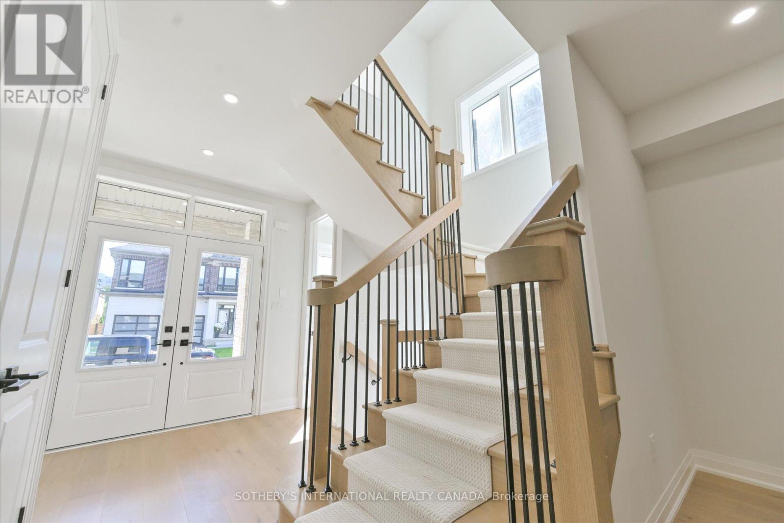 518 Markay Common, Burlington, Ontario  L7S 0A6 - Photo 17 - W12441132