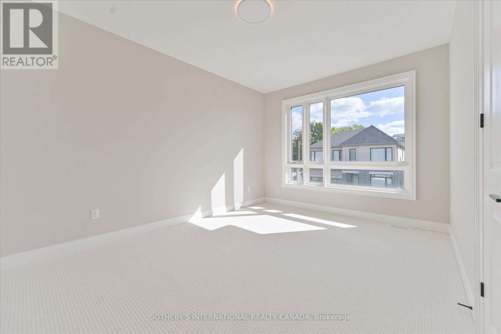 518 Markay Common, Burlington, Ontario  L7S 0A6 - Photo 24 - W12441132