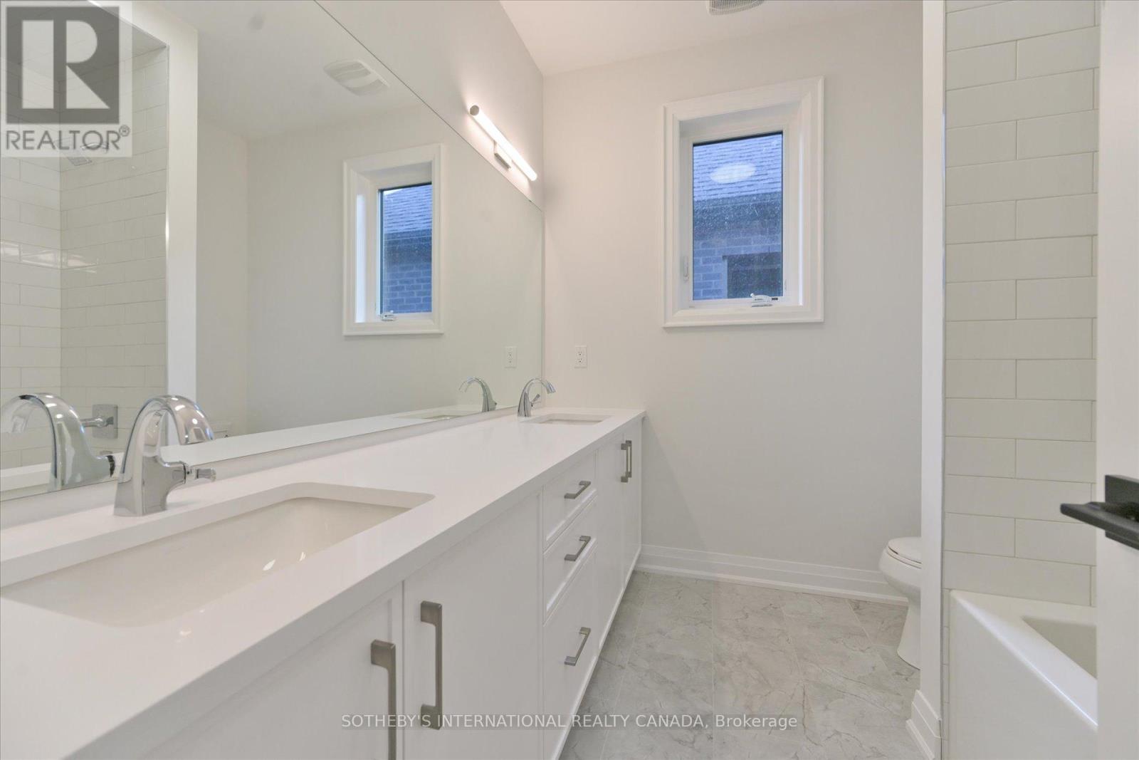 518 Markay Common, Burlington, Ontario  L7S 0A6 - Photo 25 - W12441132
