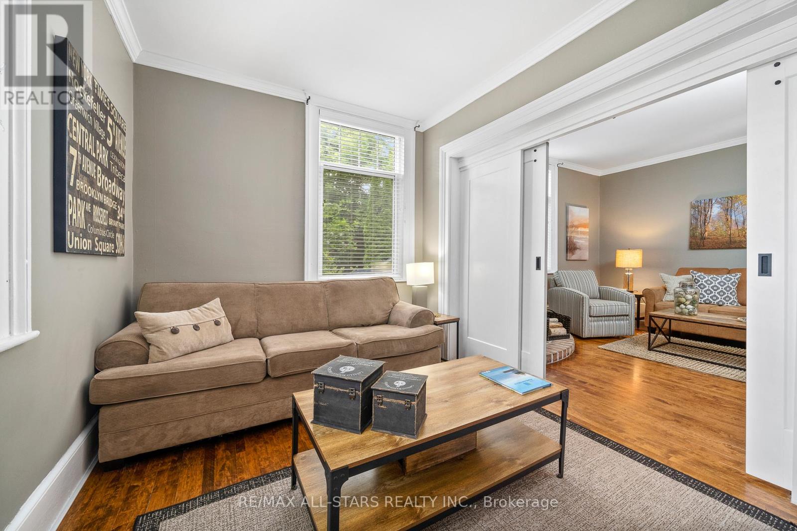 49 John Street, Kawartha Lakes, Ontario  K0M 1N0 - Photo 12 - X12384546
