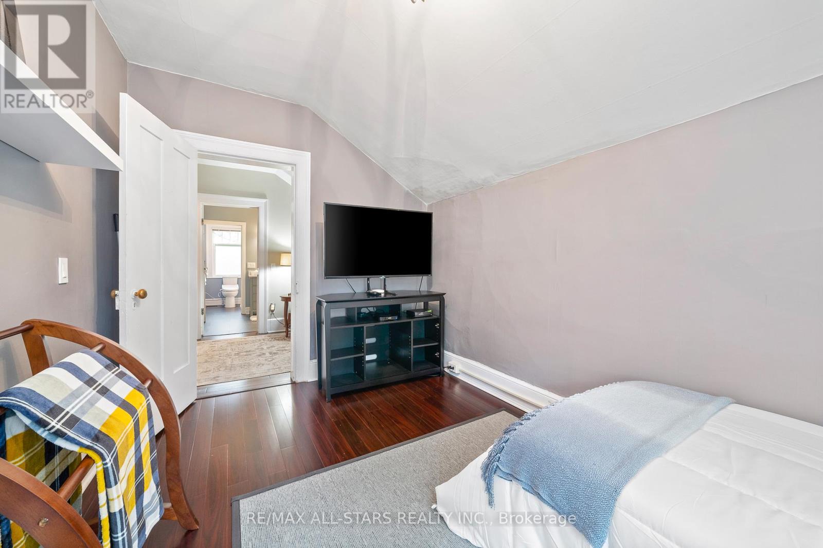 49 John Street, Kawartha Lakes, Ontario  K0M 1N0 - Photo 24 - X12384546