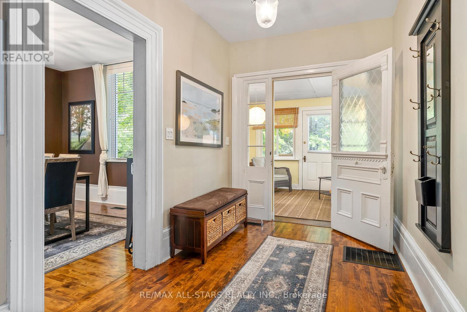49 John Street, Kawartha Lakes, Ontario  K0M 1N0 - Photo 9 - X12384546