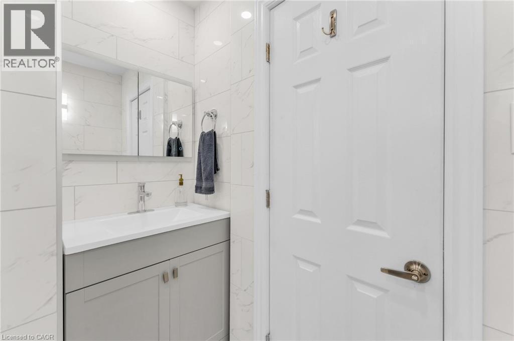 75 Cloverdale Avenue, Hamilton, Ontario  L8K 4M2 - Photo 20 - 40778736