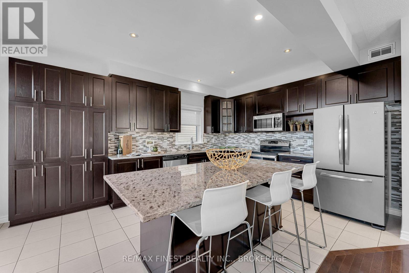 516 Savannah Court, Kingston, Ontario  K7P 0C4 - Photo 17 - X12436243