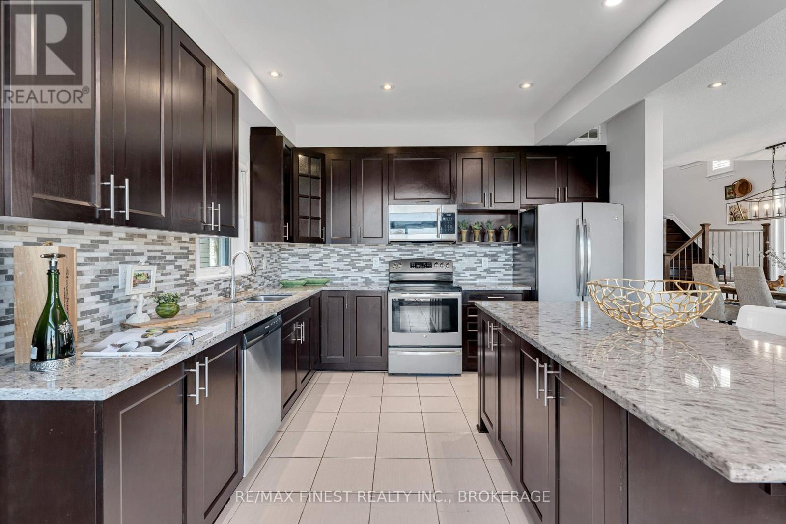516 Savannah Court, Kingston, Ontario  K7P 0C4 - Photo 18 - X12436243