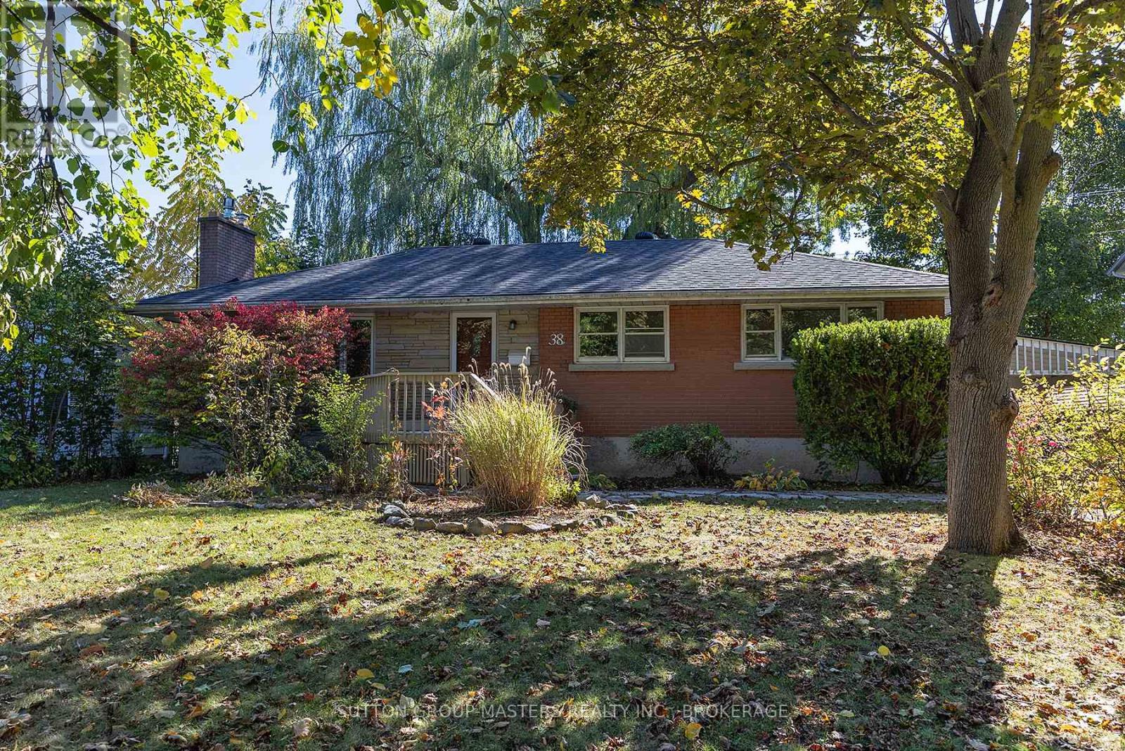 38 Watts Crescent, Kingston, Ontario  K7M 2P3 - Photo 1 - X12460099