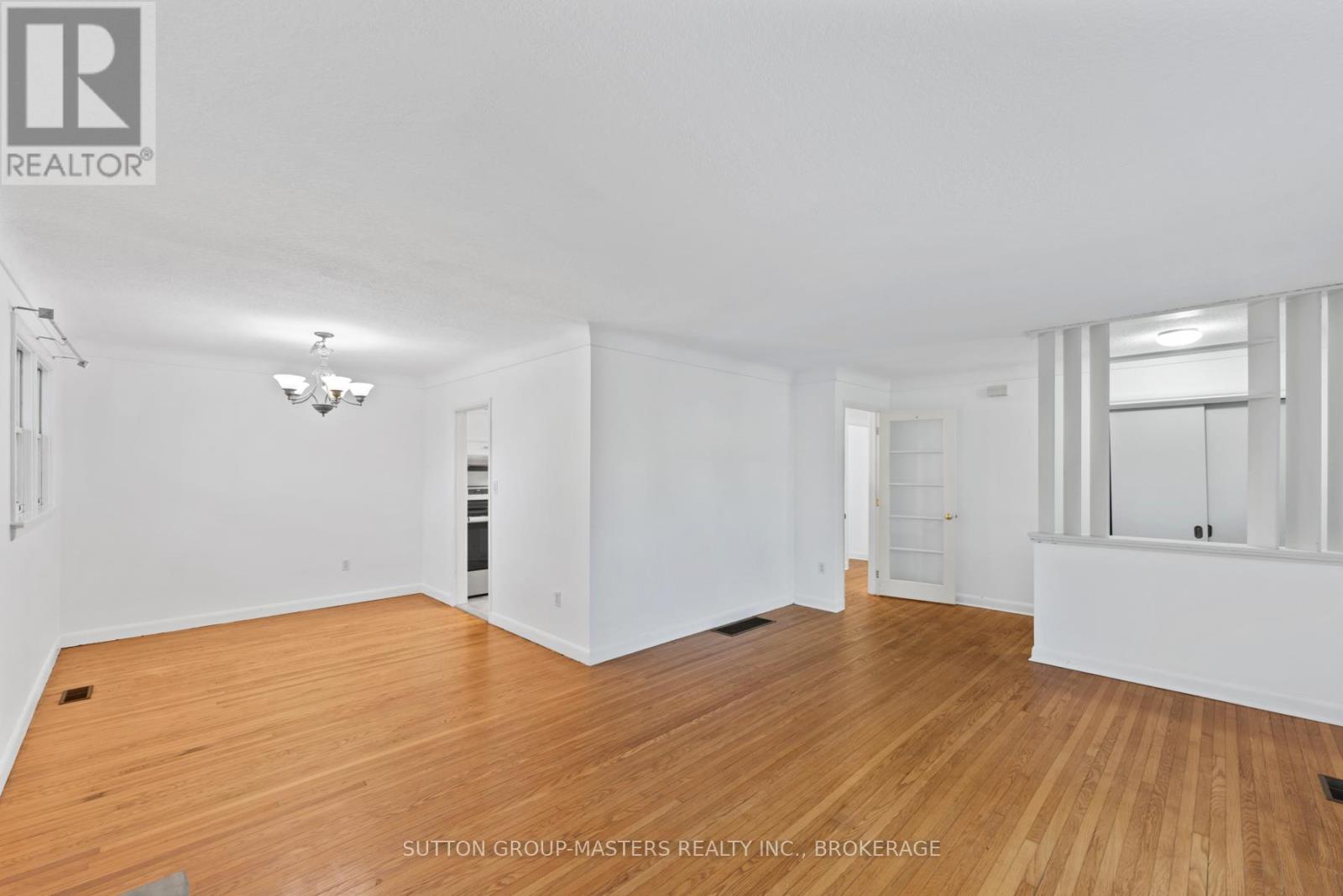 38 Watts Crescent, Kingston, Ontario  K7M 2P3 - Photo 15 - X12460099