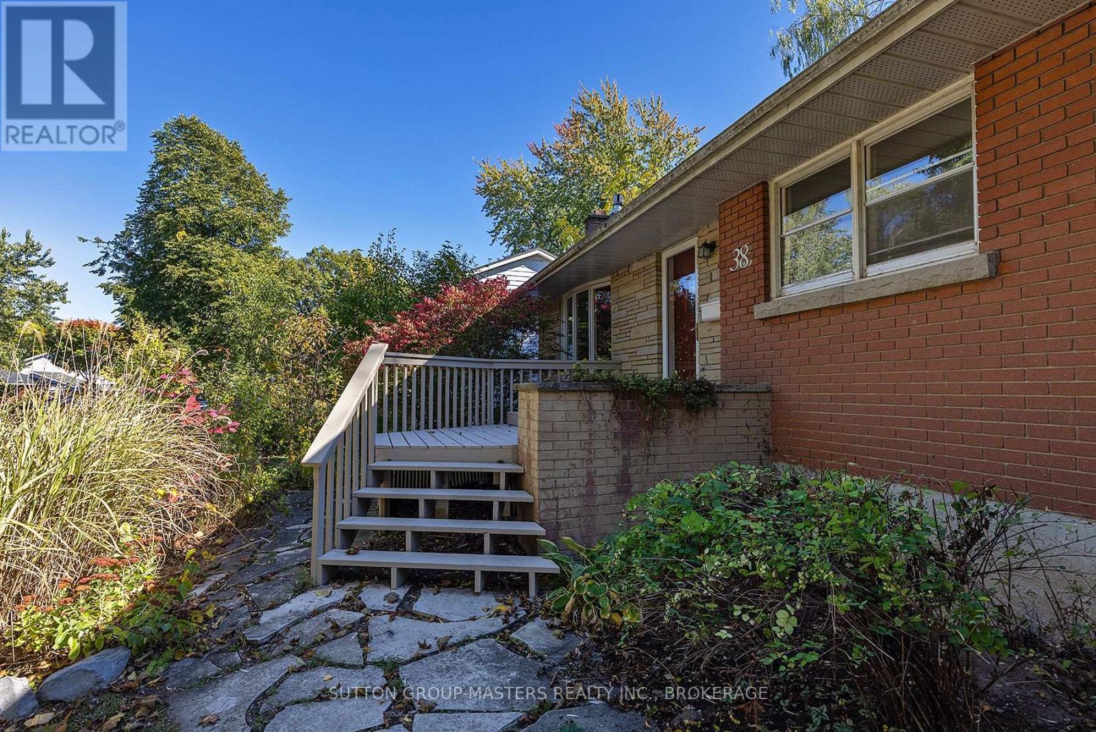 38 Watts Crescent, Kingston, Ontario  K7M 2P3 - Photo 2 - X12460099