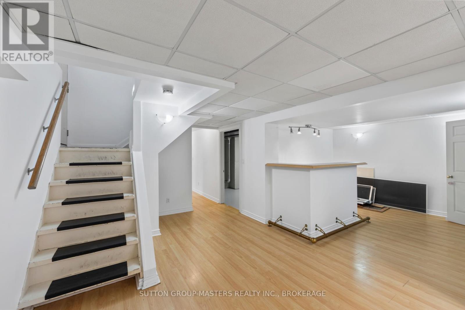 38 Watts Crescent, Kingston, Ontario  K7M 2P3 - Photo 31 - X12460099