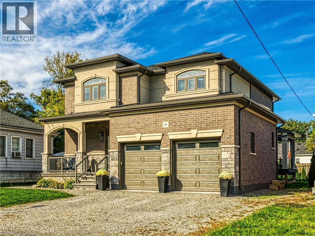 18 David Avenue, Hamilton, Ontario  L9A 3V1 - Photo 2 - 40767963