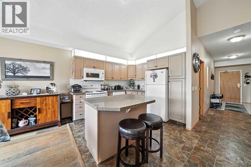 404, 4805 45 Street, Red Deer, Alberta  T4N 7A9 - Photo 5 - A2248571