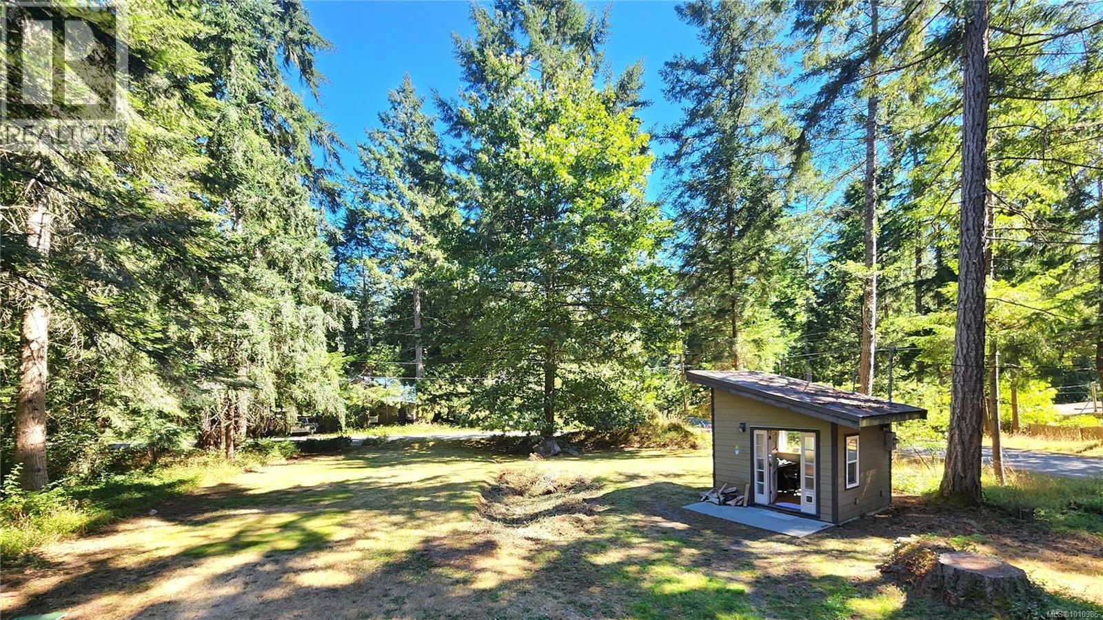 1020 Horseshoe Rd, Gabriola Island, British Columbia  V0R 1X3 - Photo 21 - 1010986