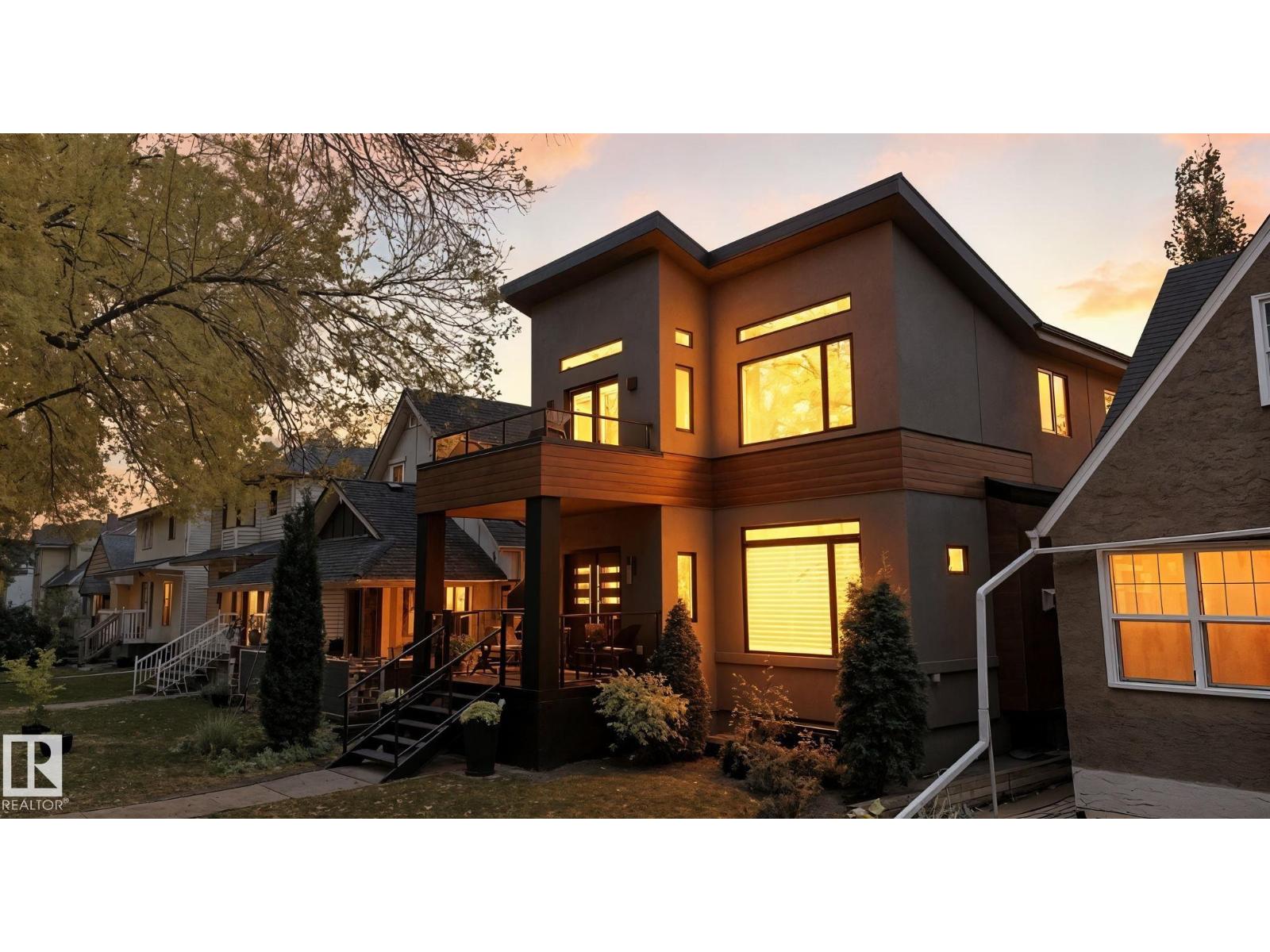 11121 81 AV NW, edmonton, Alberta