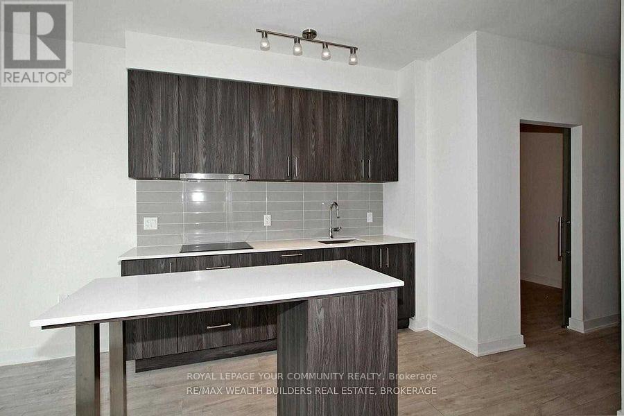 1605e - 576 Front Street W, Toronto, Ontario  M5V 1C1 - Photo 2 - C12392118