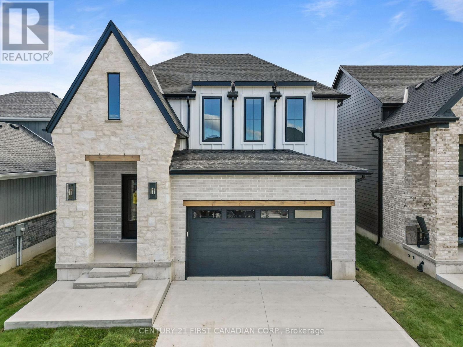 8 SHELDABREN STREET, North Middlesex, Ontario