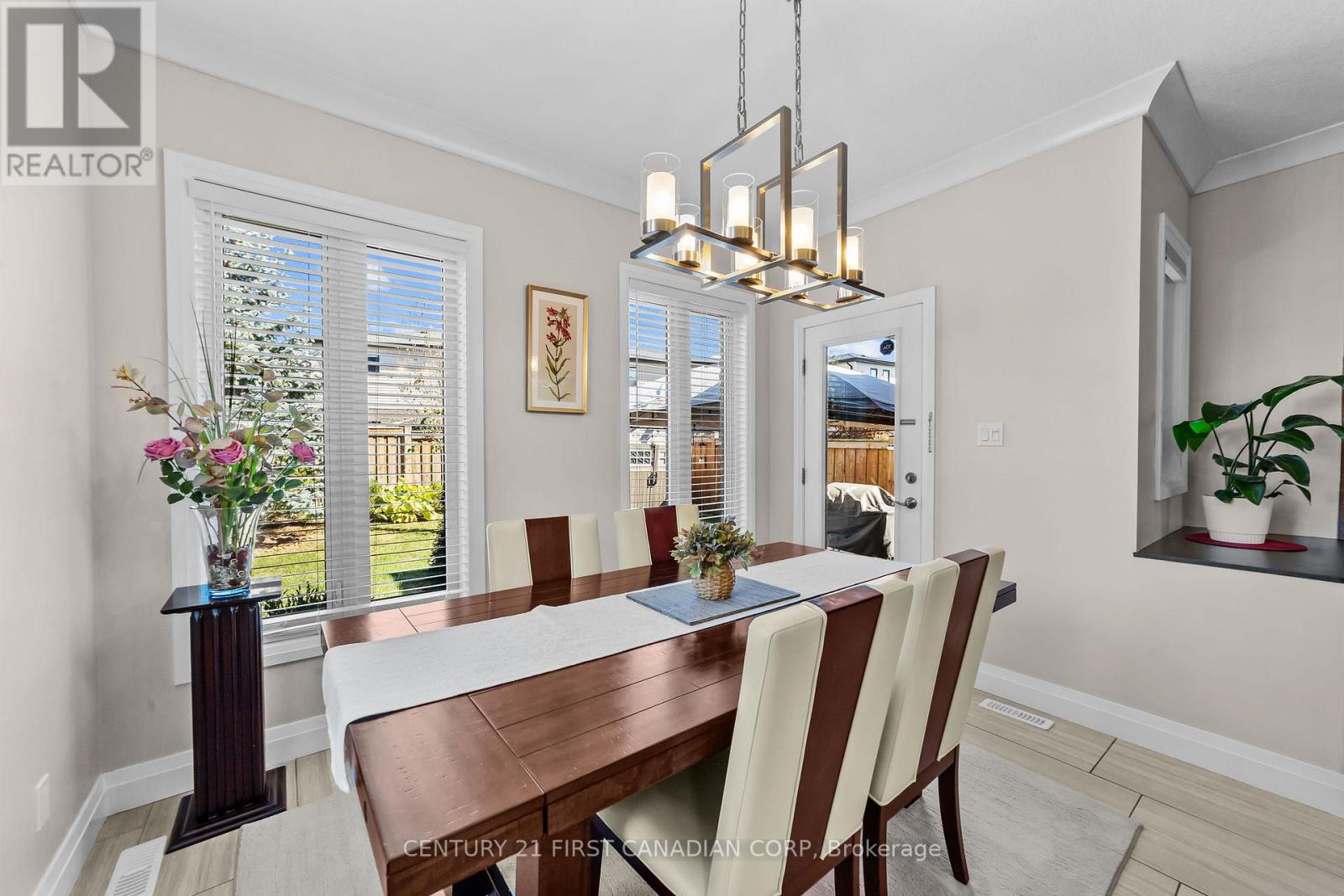 6681 Navin Crescent, London South (South V), Ontario  N6B 0B7 - Photo 15 - X12460345