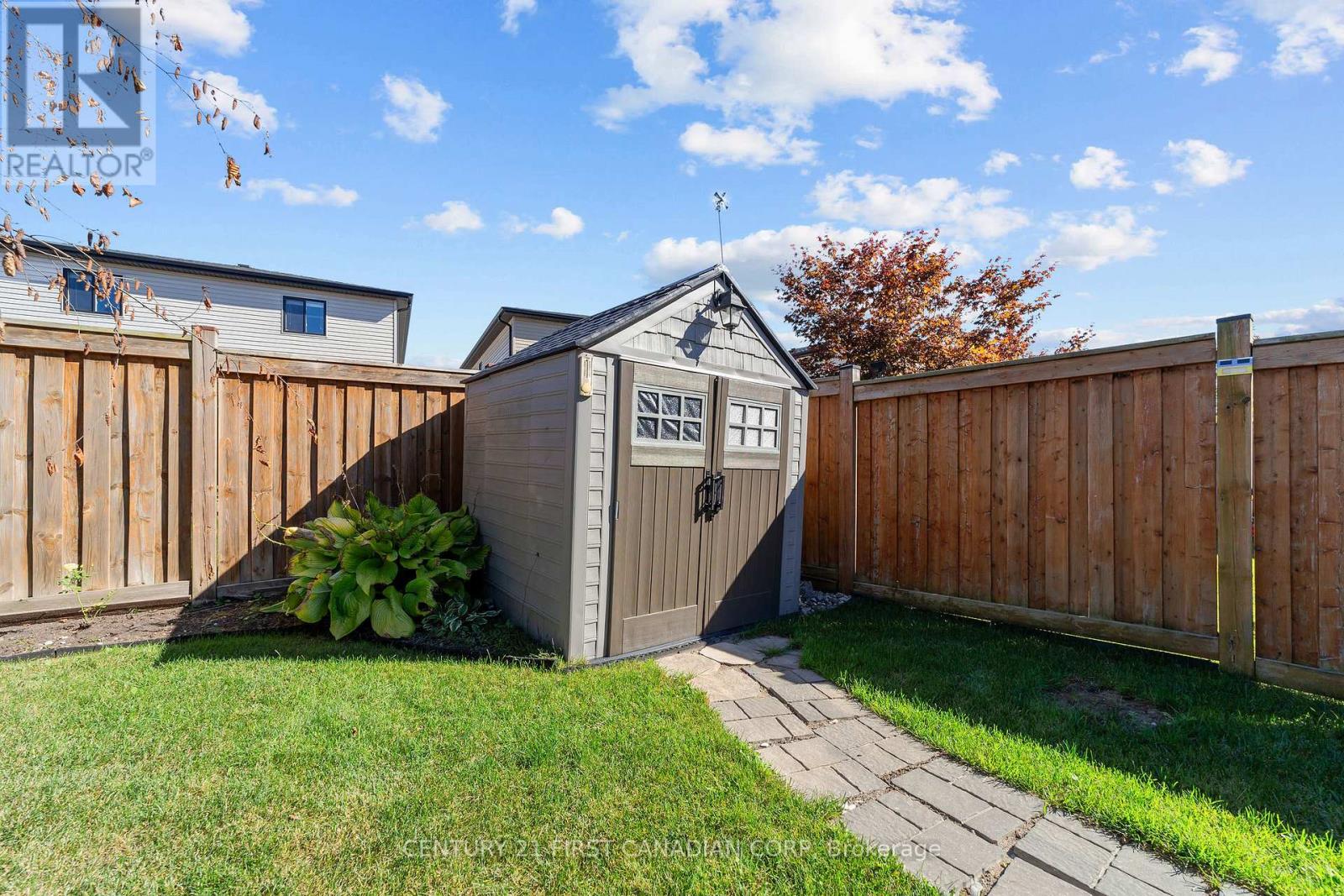 6681 Navin Crescent, London South (South V), Ontario  N6B 0B7 - Photo 36 - X12460345