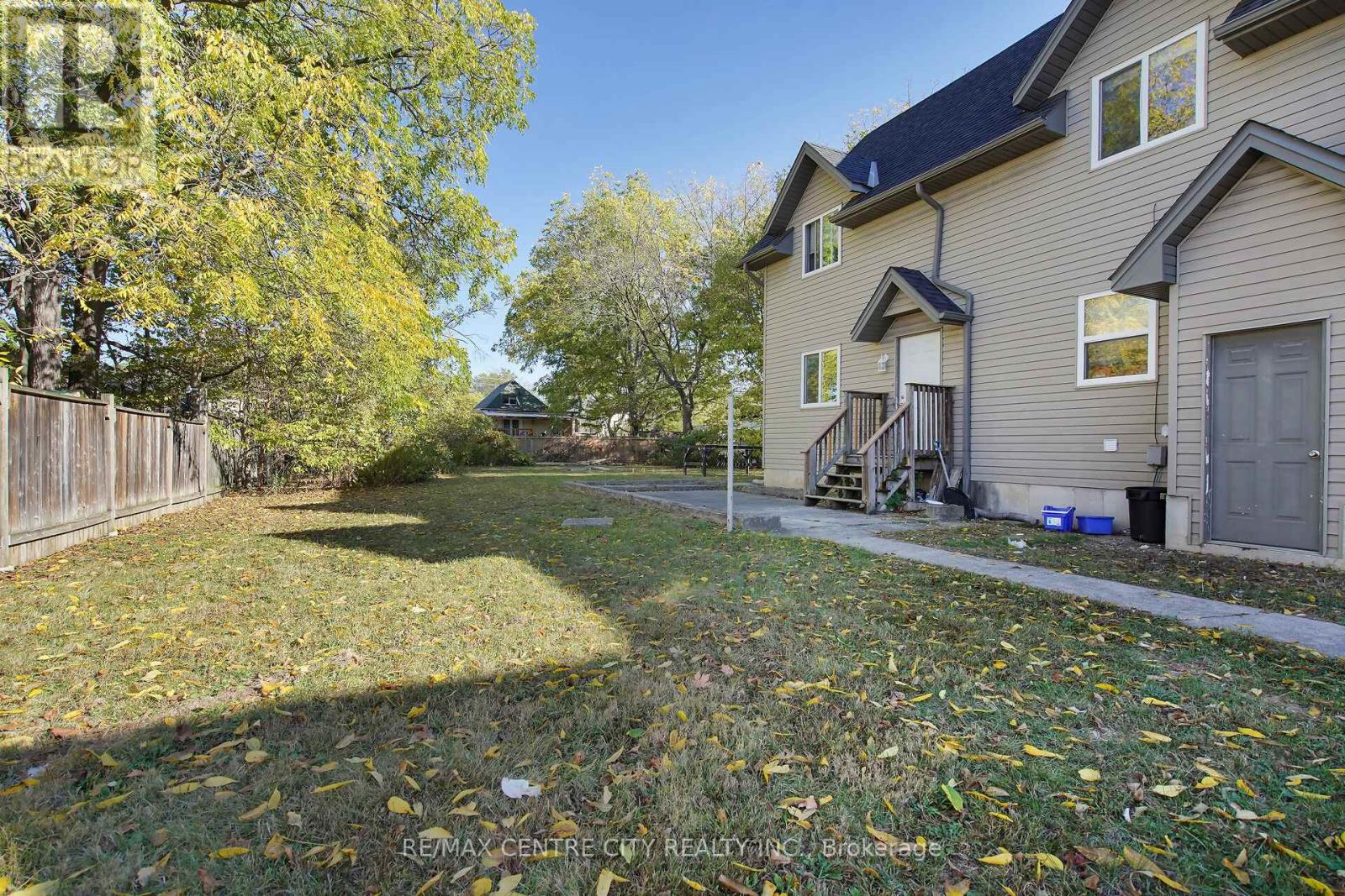 23 St Patrick Street, London North (North N), Ontario  N6H 1P5 - Photo 7 - X12460349