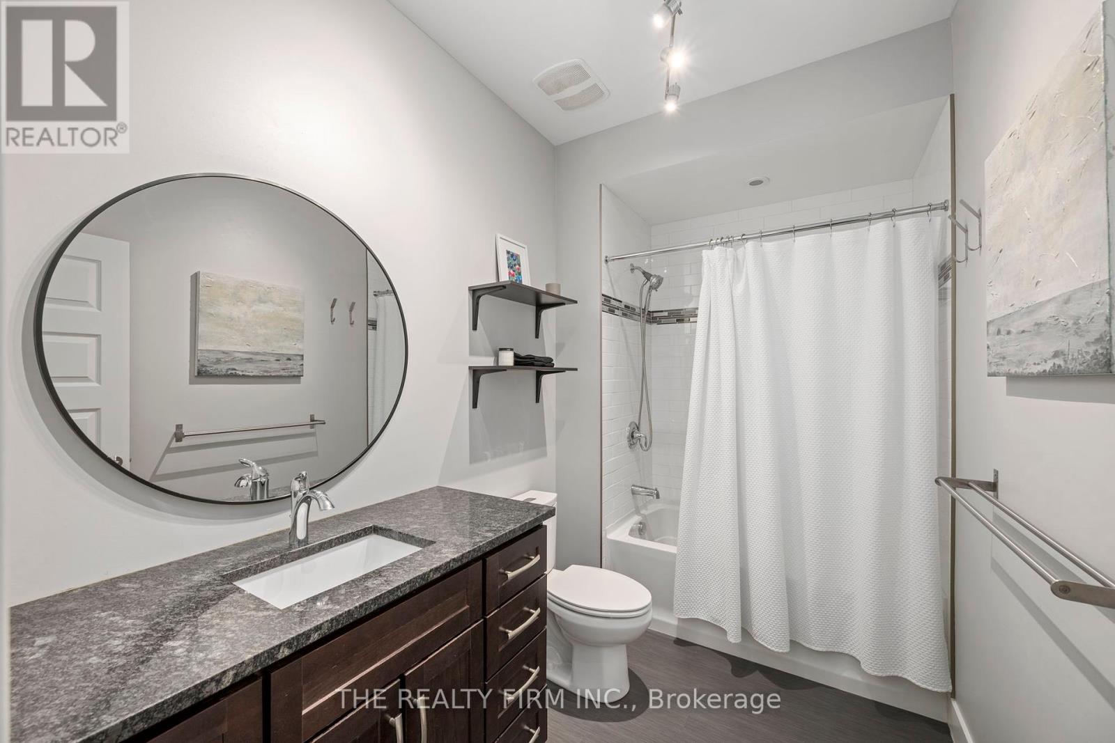 103 Leesboro Trail, Thames Centre (Thorndale), Ontario  N0M 2P0 - Photo 20 - X12460467