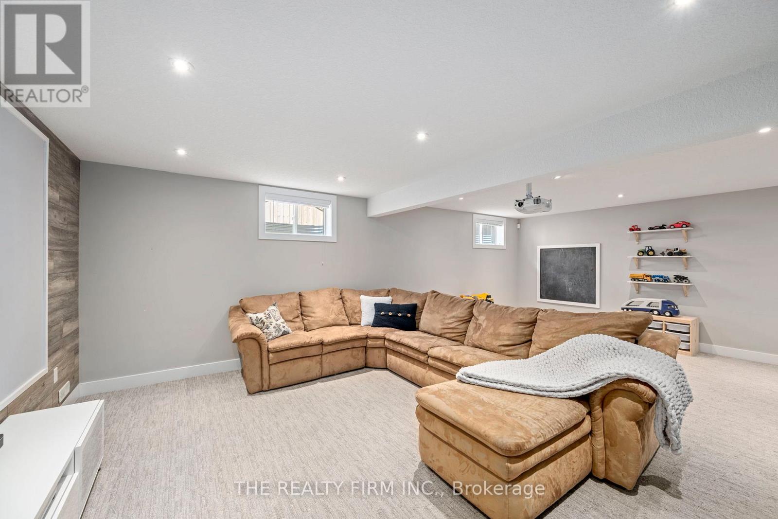 103 Leesboro Trail, Thames Centre (Thorndale), Ontario  N0M 2P0 - Photo 25 - X12460467