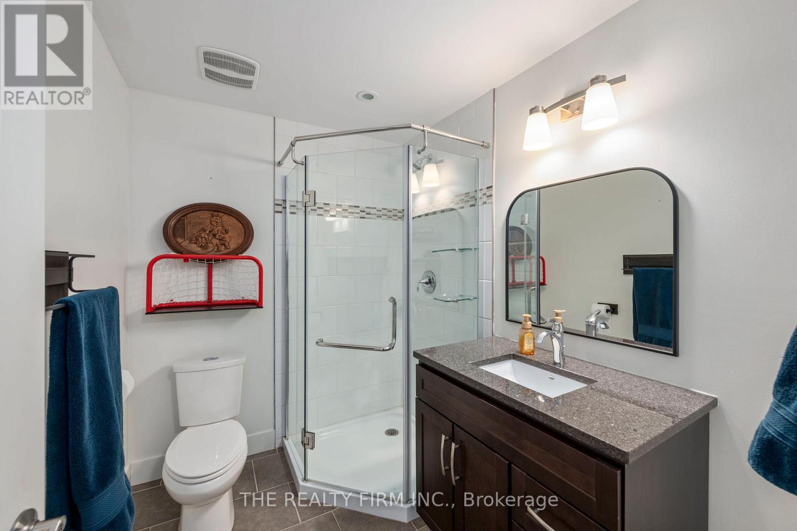 103 Leesboro Trail, Thames Centre (Thorndale), Ontario  N0M 2P0 - Photo 28 - X12460467