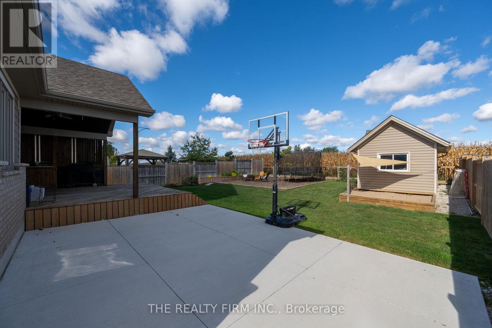 103 Leesboro Trail, Thames Centre (Thorndale), Ontario  N0M 2P0 - Photo 34 - X12460467