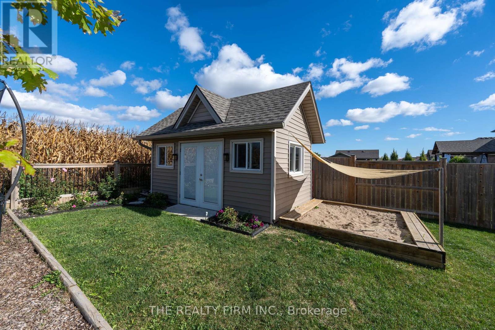 103 Leesboro Trail, Thames Centre (Thorndale), Ontario  N0M 2P0 - Photo 36 - X12460467