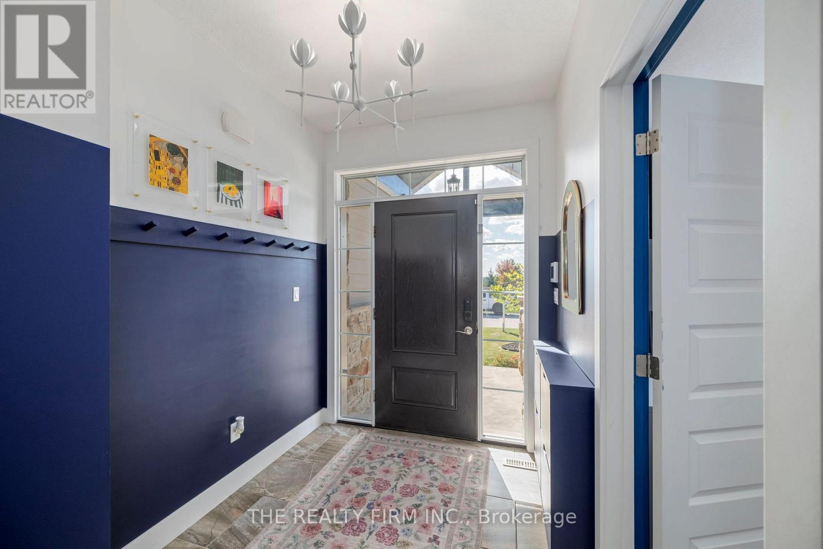 103 Leesboro Trail, Thames Centre (Thorndale), Ontario  N0M 2P0 - Photo 6 - X12460467