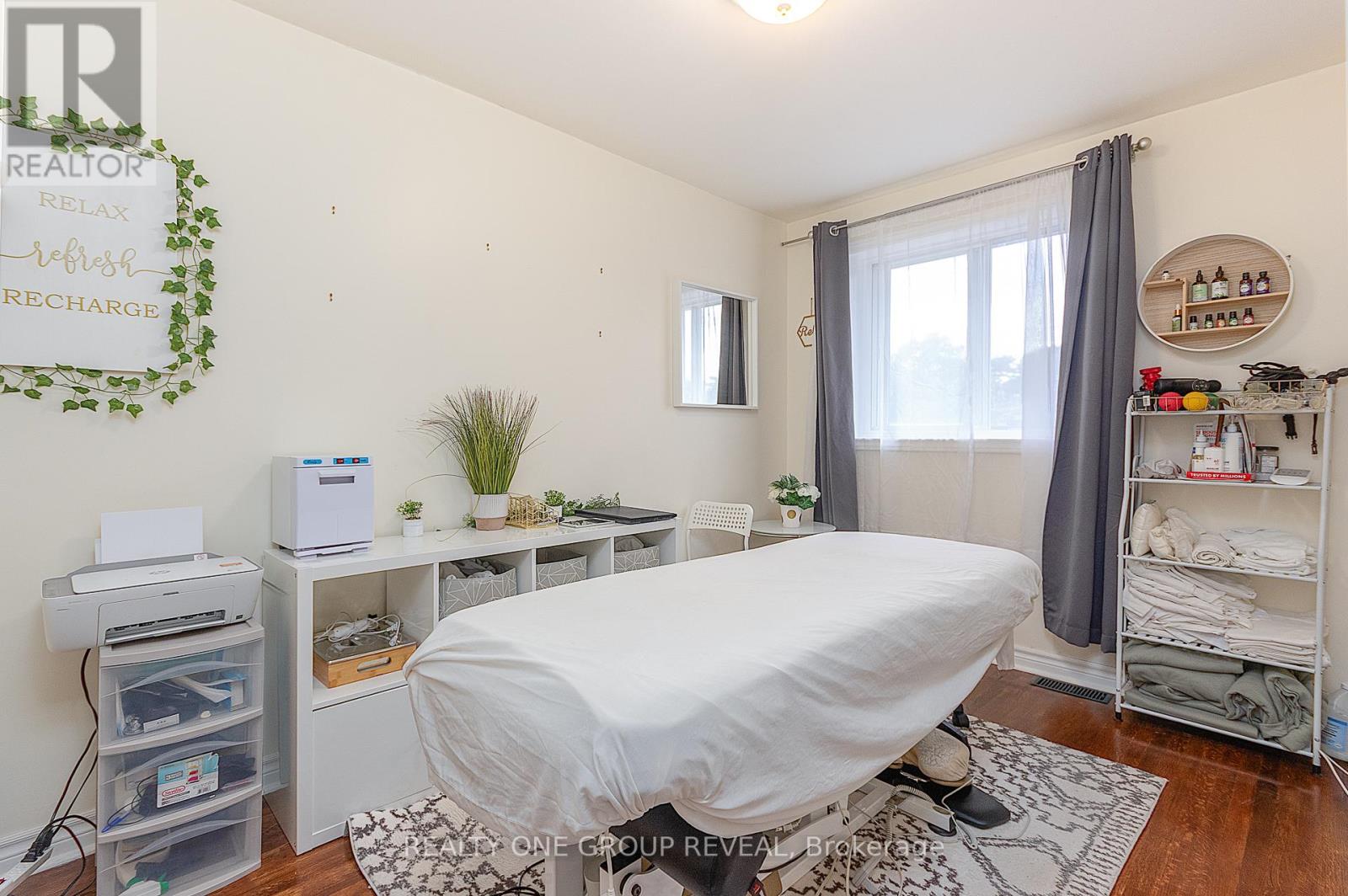 839 Modlin Road, Pickering, Ontario  L1W 1V6 - Photo 16 - E12425797