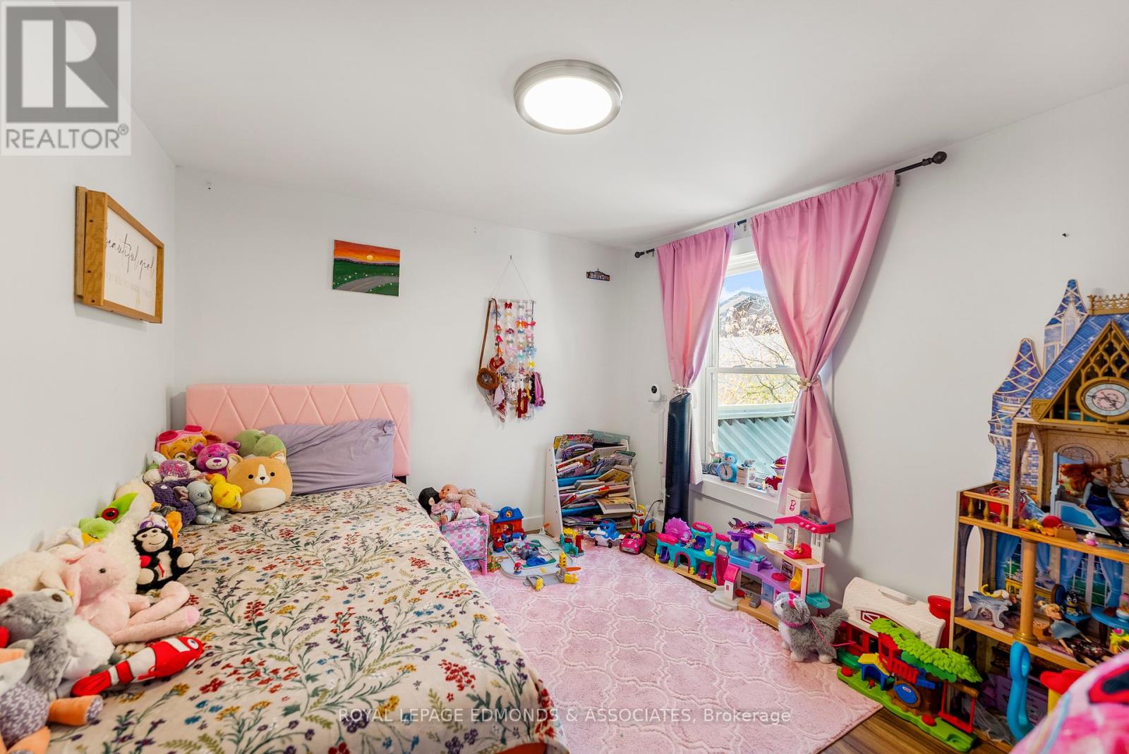 388 Murray Street, Pembroke, Ontario  K8A 4P4 - Photo 42 - X12460356