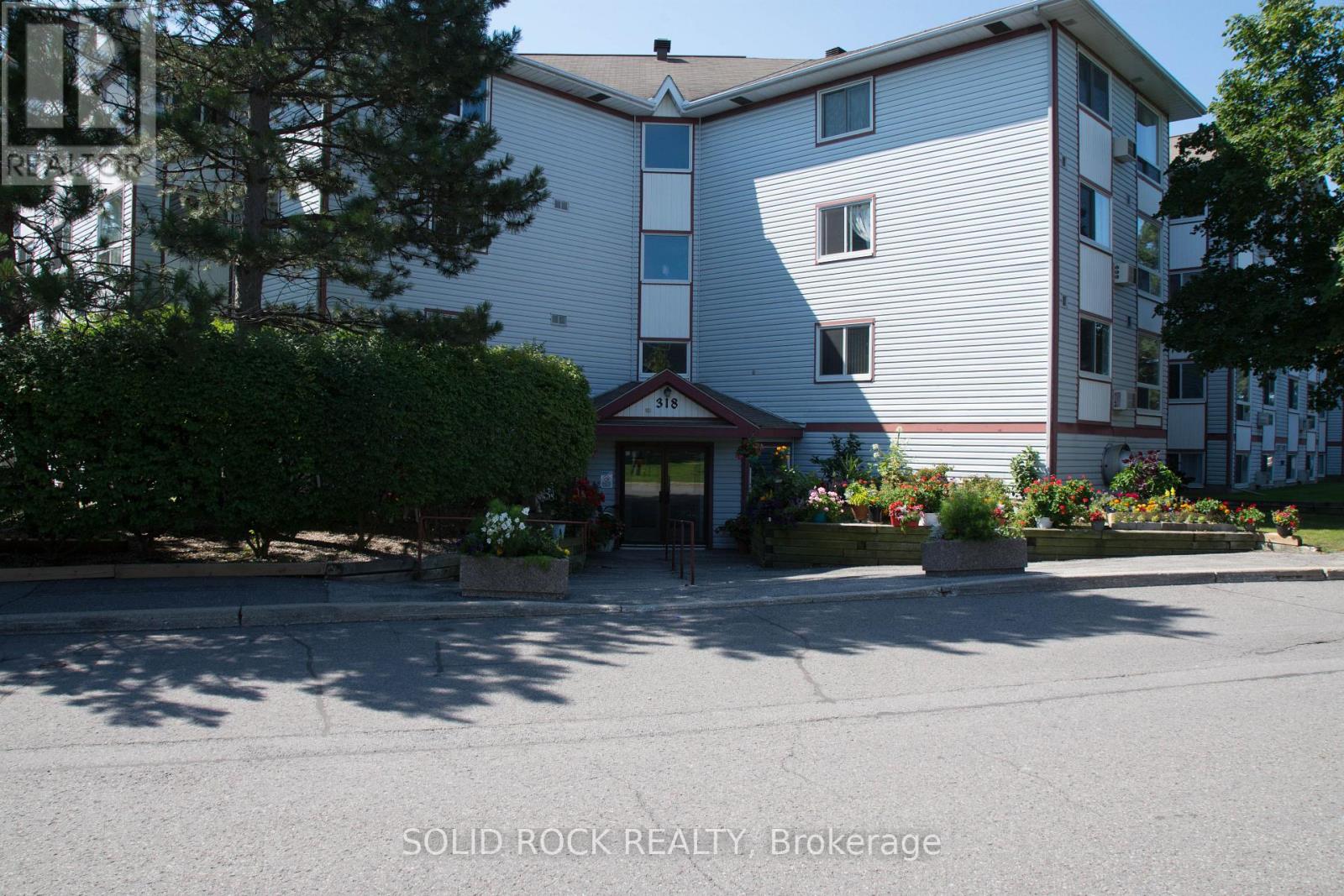 407 - 318 LORRY GREENBERG DRIVE, Ottawa, Ontario