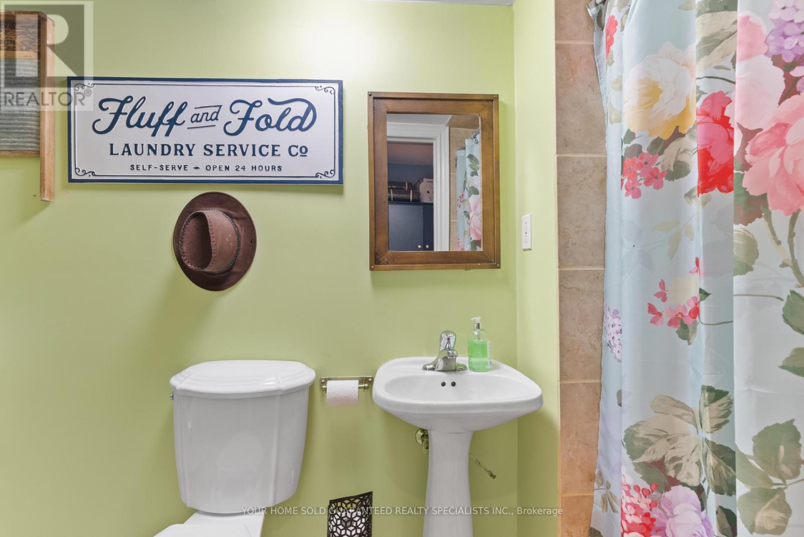 77 Beaverbrook Crescent, Vaughan, Ontario  L6A 3T3 - Photo 19 - N12394512