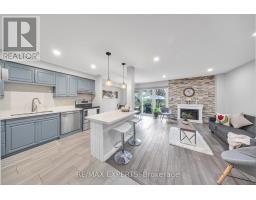 55 - 2676 FOLKWAY DRIVE, Mississauga, Ontario