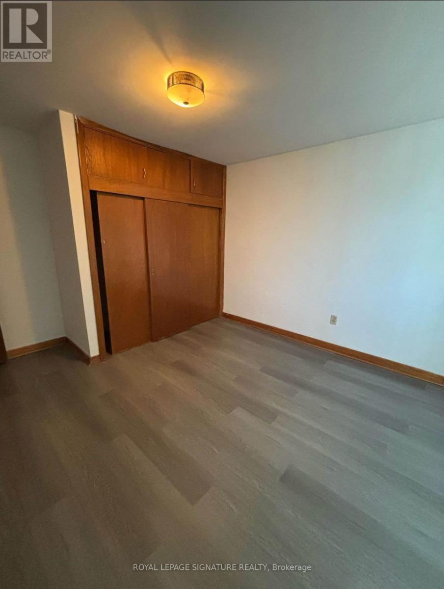 129 Ernest Avenue, Toronto, Ontario  M2J 3T7 - Photo 8 - C12460252