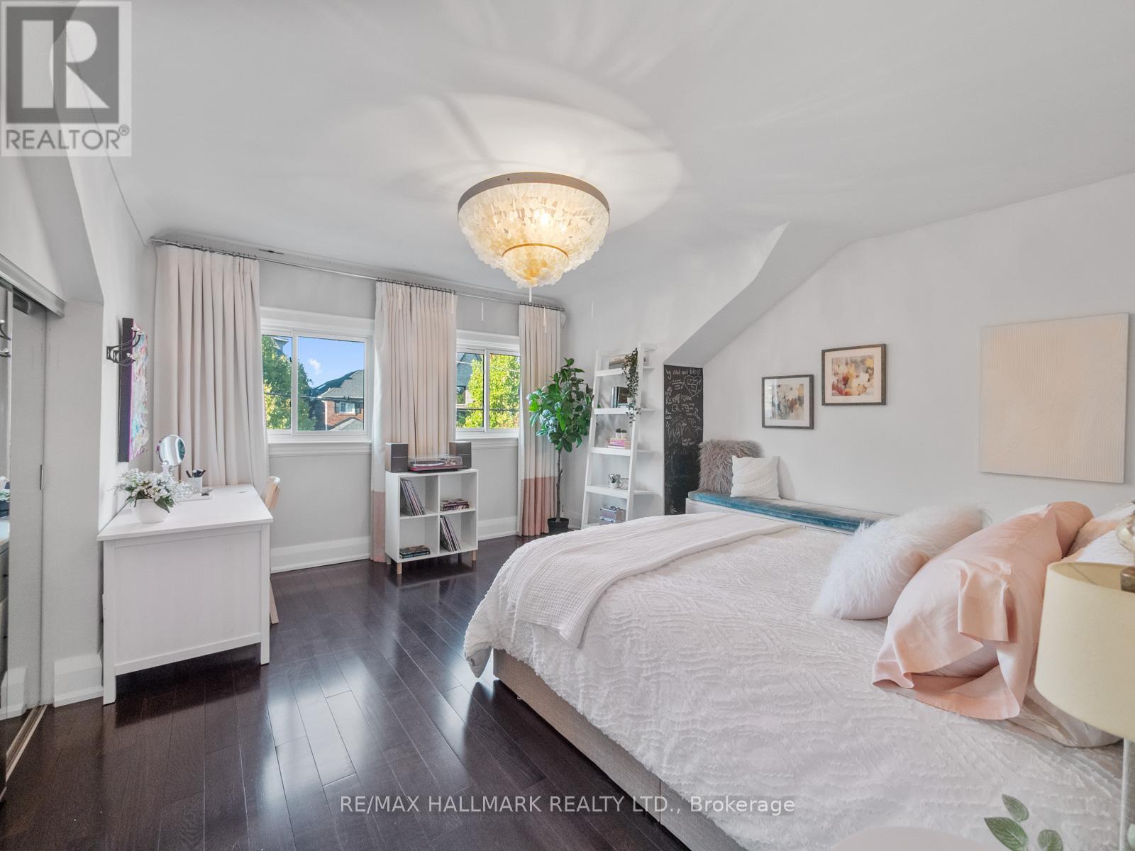 113 Melrose Avenue, Toronto, Ontario  M5M 1Y8 - Photo 27 - C12460322