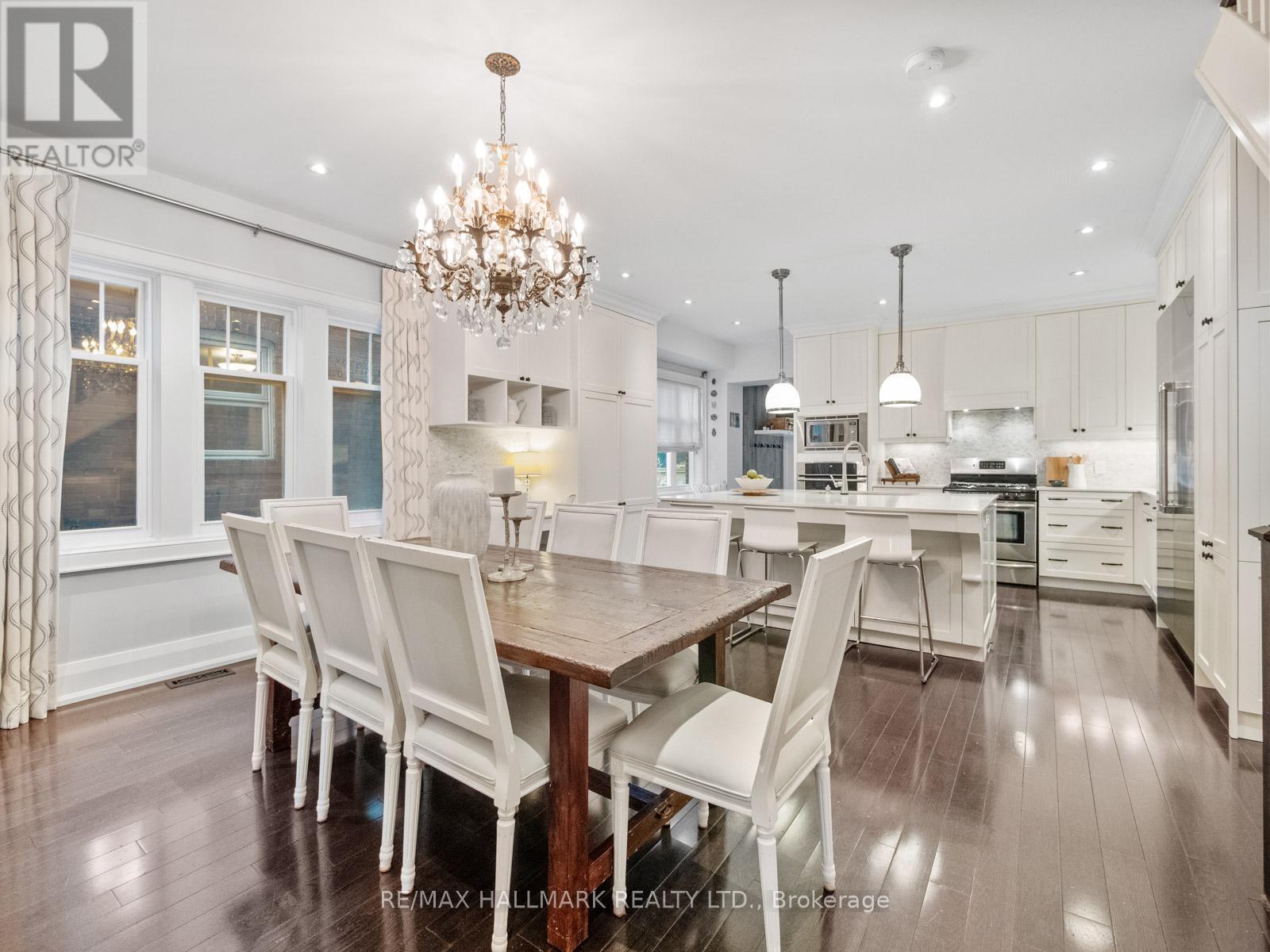 113 Melrose Avenue, Toronto, Ontario  M5M 1Y8 - Photo 9 - C12460322