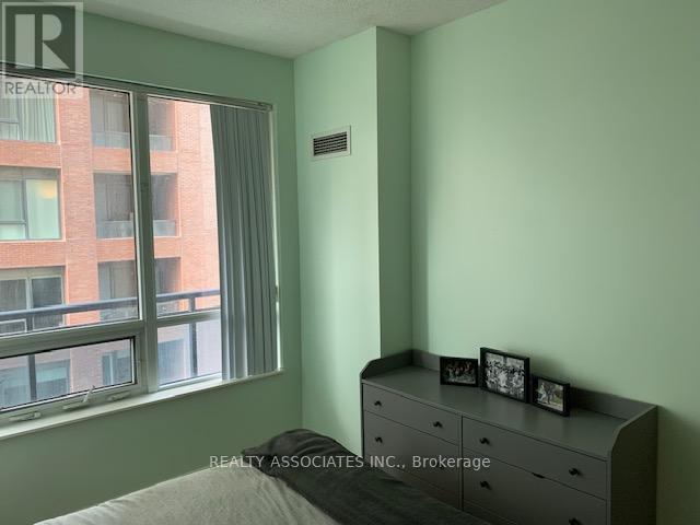 901 - 28 Linden Street, Toronto, Ontario  M4Y 0A4 - Photo 11 - C12460323