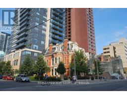 901 - 28 LINDEN STREET, Toronto, Ontario