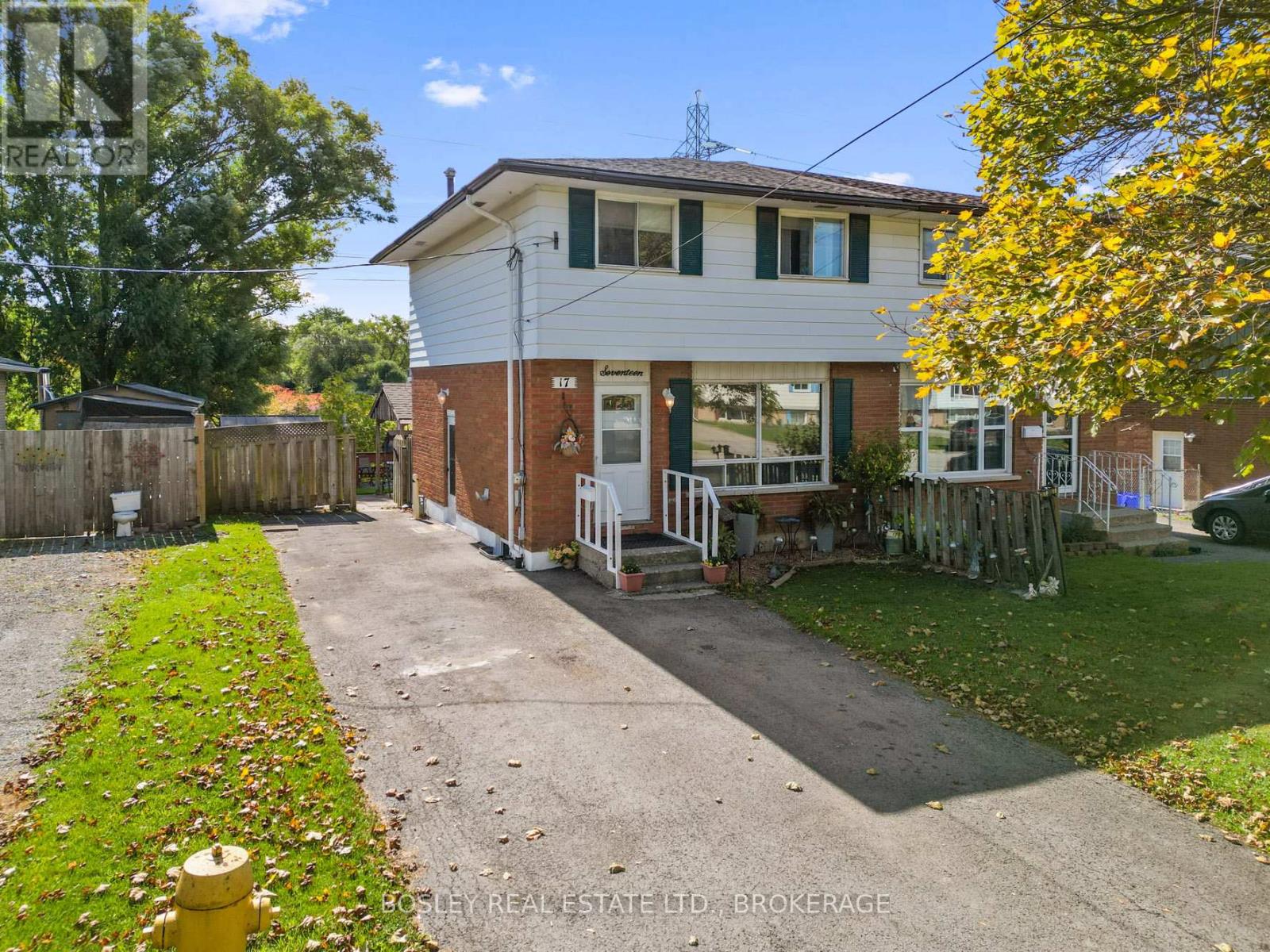 17 DEERFIELD PARKWAY, Thorold, Ontario