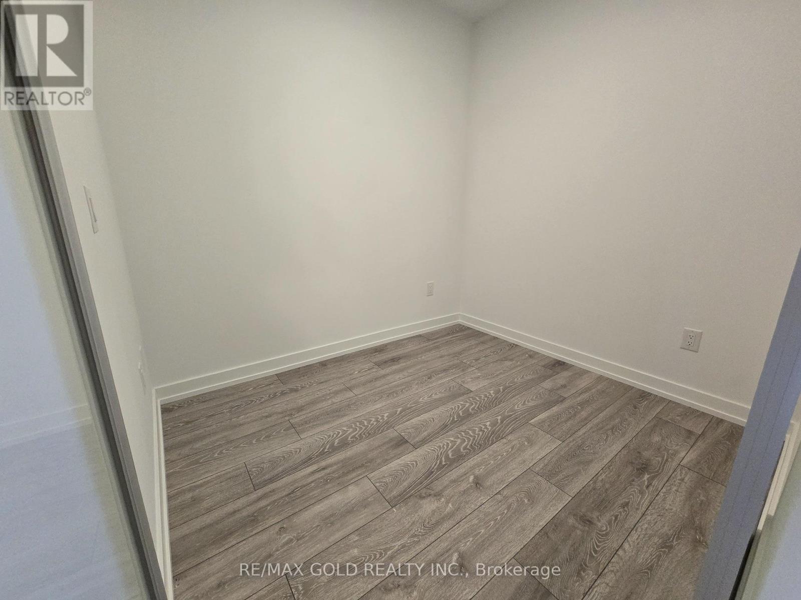 1102 - 1100 Sheppard Avenue W, Toronto, Ontario  M3K 0E4 - Photo 5 - W12459652