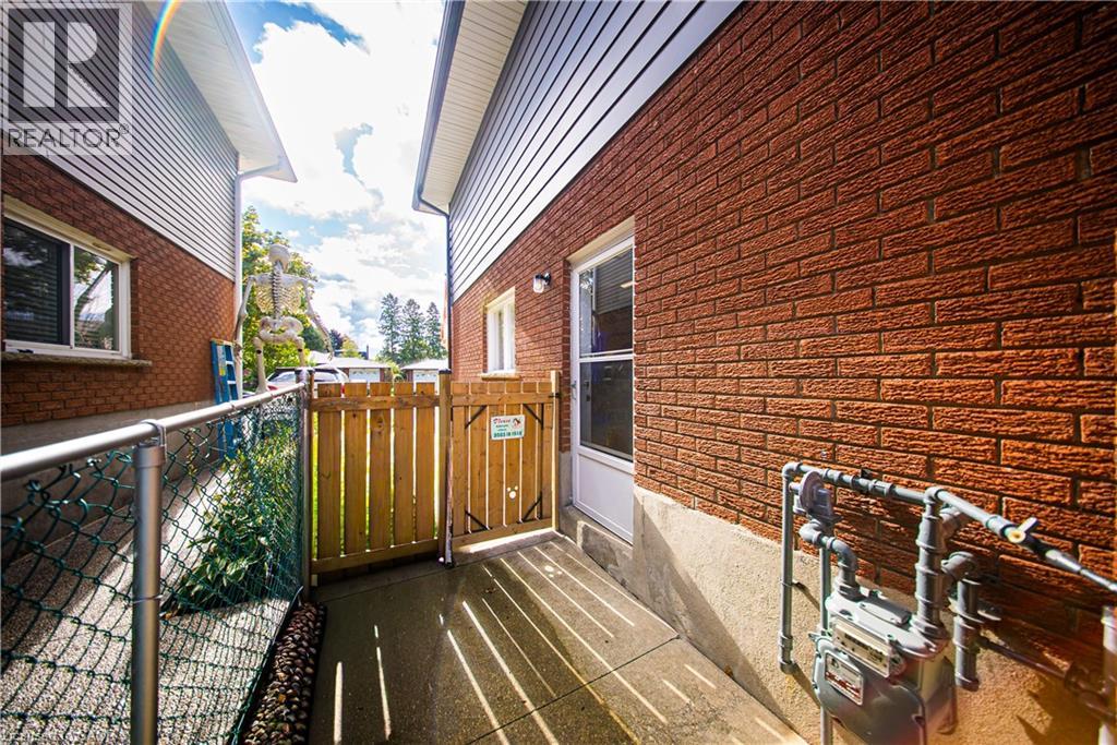 56 Ramblewood Way, Kitchener, Ontario  N2N 1G7 - Photo 32 - 40778700